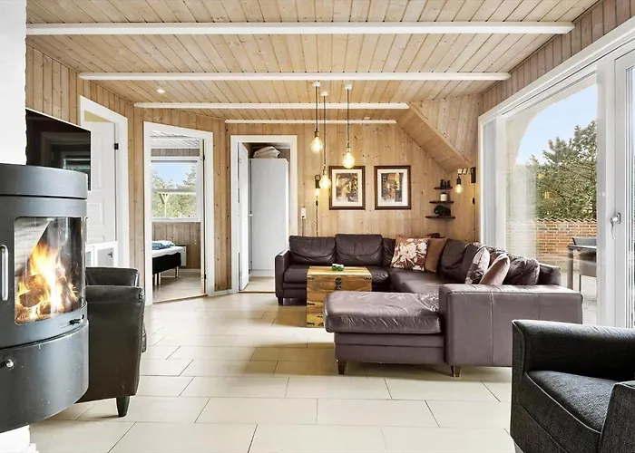 Semesterbostad Bv317-blavand-fyrvej-37-d